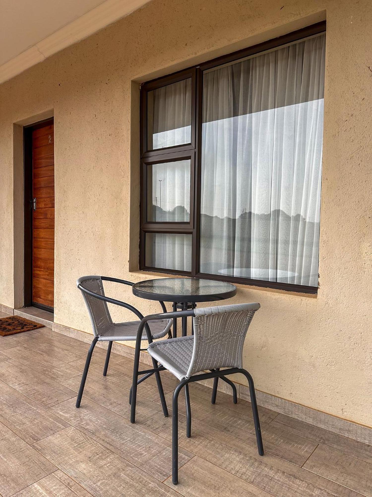 Andrimat Roadside Guest Lodge Mogwase Exterior foto